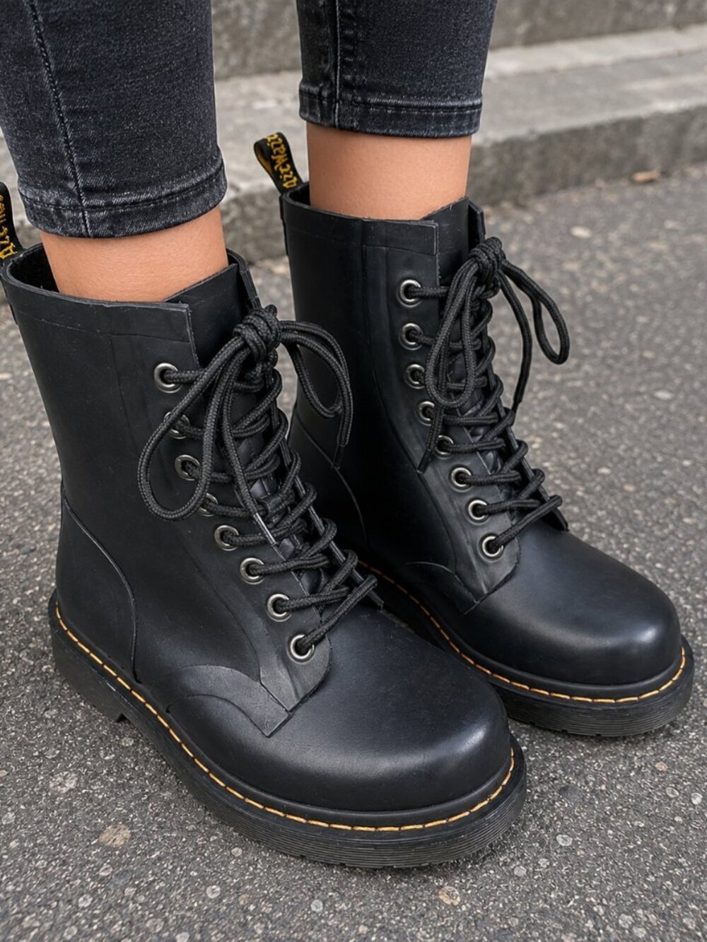 Doc Martens Drench Rubber Rain Boot Black Women's 5 Mid-Calf Lace Up 8 Eye 36